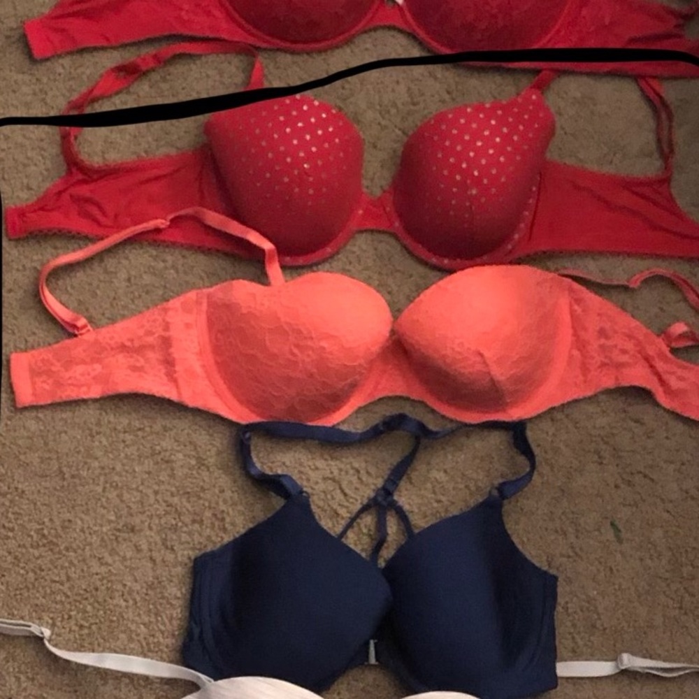 34 D pink bras